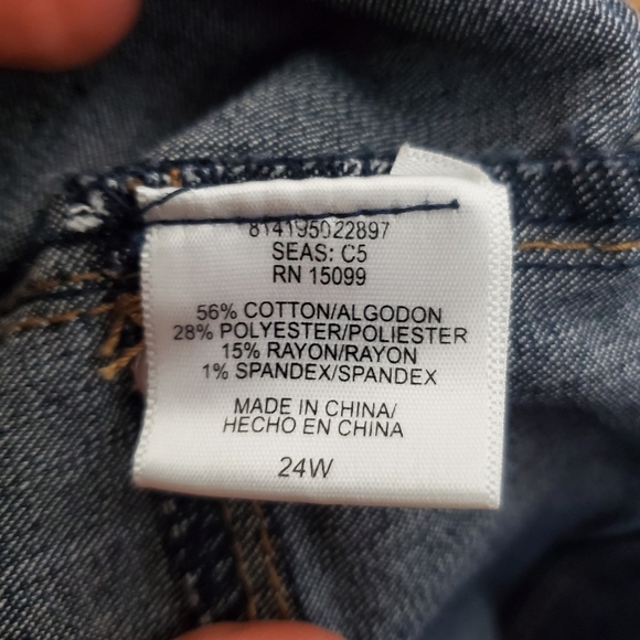 Bongo Plus Crop Jeans Size 24W.Waist approx: 21 inches Inseam approx: 26 inch - Picture 4 of 5